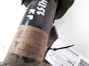 Tesla Model Y Y (2020–2026) Front shock absorber and its components - 3