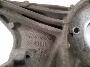 Tesla Model Y Y (2020–2026) Front spring support 104403200C - 2