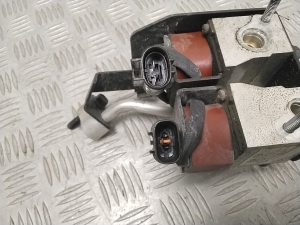 Hyundai IONIQ (2016–2026) Klimaschlauch Ventil 97724E4000 - 3
