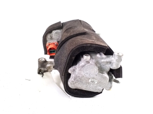 Tesla Model Y Y (2020–2026) A/C compressor 150221300C - 2