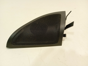 Mercedes Benz A-Class 176 (2012–2018) Esiukse muu osa A1767200111 - 4