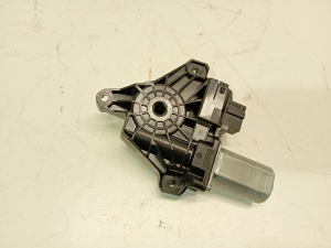 Mercedes Benz A-Class 176 (2012–2018) Rear side door window regulator motor 935442 - 2