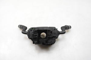 Land Rover Discovery Sport (2014–2026) Suunatulede lüliti FK7213N064DB - 5