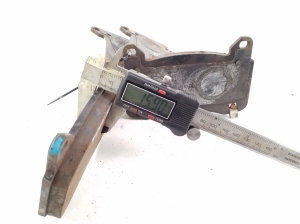 Tesla Model Y Y (2020–2026) Piduriklotsid ees 800828400B - 3