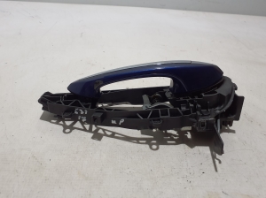 BMW 5 SERIES G31 (2017–2026) Front door external opening handle and its details - 2