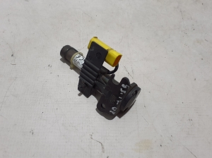 BMW 5 SERIES G31 (2017–2026) Hood impact sensor 7435798 - 2