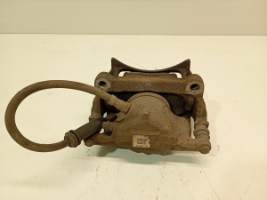 Mercedes Benz A-Class 176 (2012–2018) Front brake caliper A24618 - 3