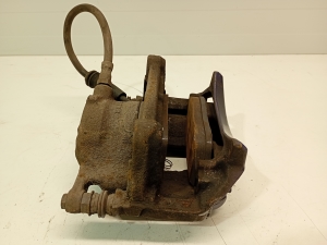 Mercedes Benz A-Class 176 (2012–2018) Front brake caliper A24618 - 5