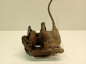 Mercedes Benz A-Class 176 (2012–2018) Front brake caliper A24617 - 3