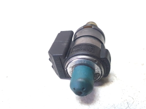 Mercedes Benz E-Class W212 (2009–2015) Magnetventil A2202770998 - 3