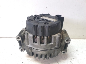 Mercedes Benz C-Class 204 (2007–2014) Alternator A0009067702 - 4