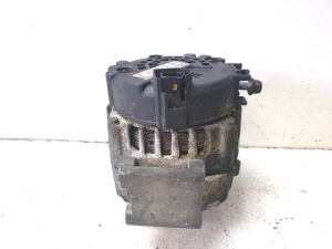 Mercedes Benz C-Class 204 (2007–2014) Alternator A0009067702 - 6