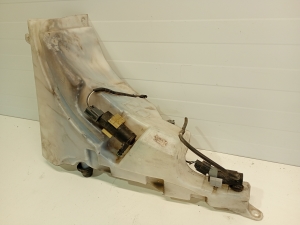 Jaguar XF (2008–2016) Front washer fluid reservoir 8X2317B613A - 4