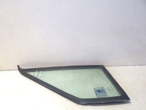 Volkswagen LT II (1996–2006) Front door quarter glass 43R000042 - 2