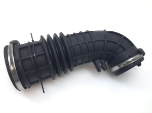 Mercedes Benz A-Class 176 (2012–2018) Hose A6070900037 - 2