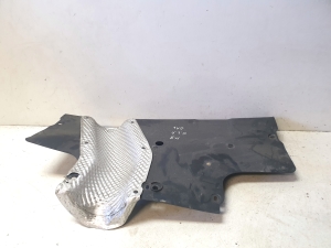 Mercedes Benz GLA-Class 156 (2013–2019) Rear underbody shield A2463520391 - 3