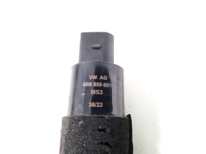 AUDI A6 C8 (2018–2025) Front headlight washer motor 6R0955681 - 2