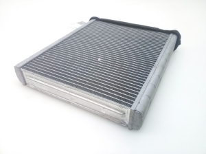 Mercedes Benz A-Class 176 (2012–2018) Heater core A2468300161 - 2