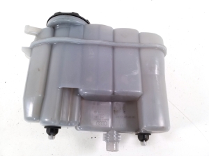 AUDI A6 C8 (2018–2025) Coolant reservoir 4K0121403 - 3