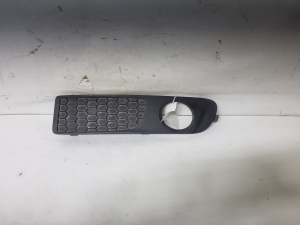 Front bumper lower grille - 30655929