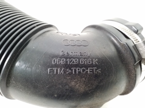 AUDI A6 C8 (2018–2025) Luftansaugschlauch 059129616K - 2