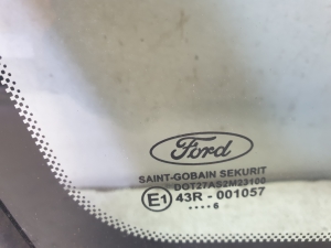 Ford C-MAX (2003–2010) Front body quarter glass 43R001057 - 2