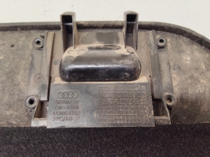 Volkswagen Passat B5 (1997–2005) Pakiruumi sisemuse muu osa 4A9864767 - 2