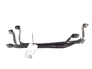   Support de réservoir de carburant  - 4K0201654E 