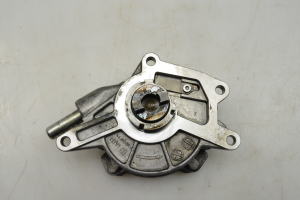 Mercedes Benz E-Class W212 (2009–2015) Vaakumpump A6422300165 - 4