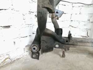 Mercedes Benz ML-Class 166 (2011–2015) Front subframe A1663302200 - 5