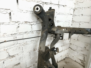 Mercedes Benz ML-Class 166 (2011–2015) Front subframe A1663302200 - 9