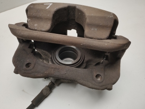 Mercedes Benz C-Class 205 (2014–2021) Eesmine pidurisadul A2054210381 - 3