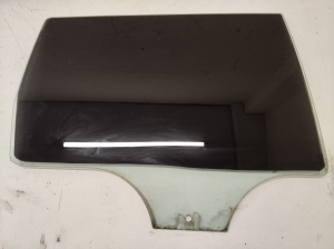 Aizmugurējo sānu durvju stikls - 43R00081
