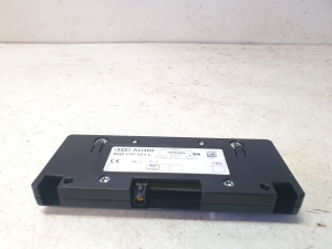 AUDI A4 B7 (2004–2008) Antenna amplifier 8H0035225L - 2