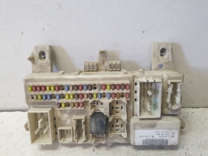 Ford C-MAX (2003–2010) Sicherungskasten Innenraum 6M5T14014 - 3