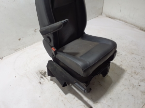 TOYOTA ProAce (2016–2026) Vordersitz und seine Teile - 3