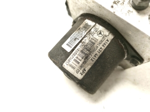 Mercedes Benz ML-Class 166 (2011–2015) ABS unit A1669013400 - 4
