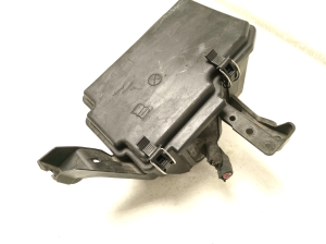 Mercedes Benz ML-Class 166 (2011–2015) Fuse boxes A1669063801 - 3