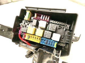 Mercedes Benz ML-Class 166 (2011–2015) Fuse boxes A1669063801 - 5