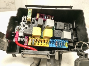 Mercedes Benz ML-Class 166 (2011–2015) Fuse boxes A1669063801 - 8