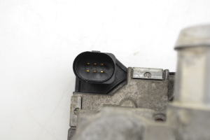 Volkswagen Tiguan (2007–2016) Drosselklappe 03C133062D - 2