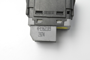 AUDI A4 B8 (2007–2016) Other switch 4F0962109 - 3