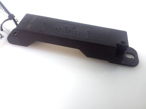 Mercedes Benz A-Class 176 (2012–2018) Antenna amplifier A2059053005 - 2