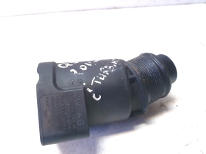 AUDI Q5 (2008–2017) Turbo jahutustoru 03L131111G - 4