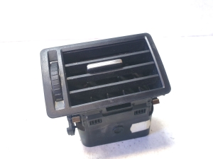Ford C-MAX (2003–2010) Dashboard air vent grilles 3M51R018B08 - 3