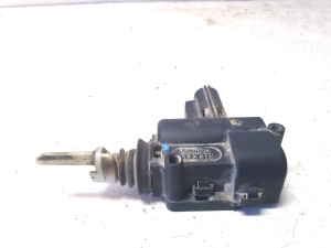 Ford C-MAX (2003–2010) Verschluss des Tankdeckels - 3
