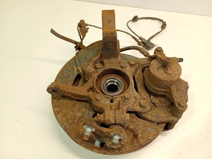 Kia Sportage (2010–2016) Front wheel hub and its parts MNB18063 - 2