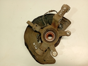 Mercedes Benz A-Class 176 (2012–2018) Front wheel hub and its parts 24605 - 3