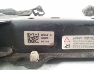 BMW 2 SERIES (F46) (2015–2026) Eesmine alusraam 6872729 - 3