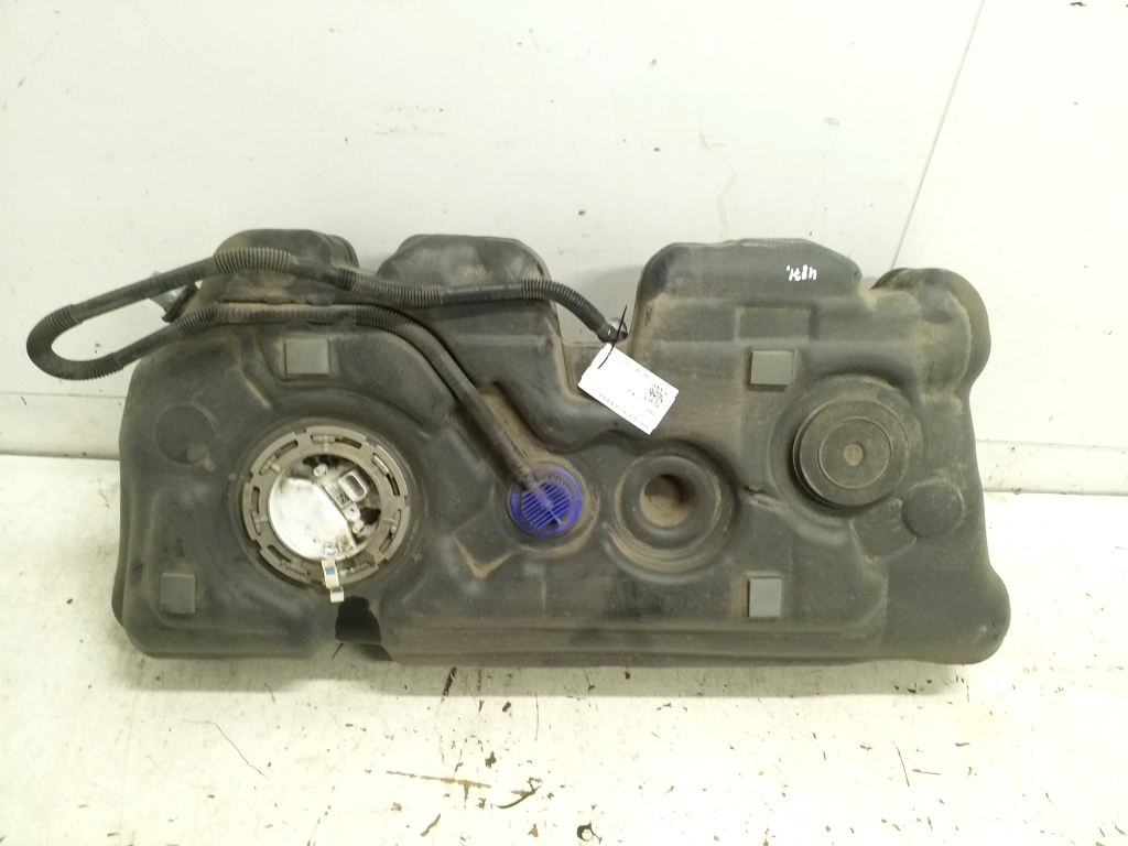 BMW 2 SERIES (F46) (2015–2026) Kütusepaak 7348332 BMW 2 SERIES (F46) (2015–2026) Kütusepaak 7348332